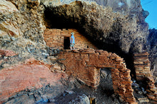 Load image into Gallery viewer, Central Arizona Cliff Dwellings & Rock Art - Over 250 Sites Included!