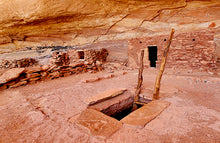 Load image into Gallery viewer, Southeast Utah Cliff Dwellings - GPS Coordinates &amp; Hiking Trails (230 Sites Included)
