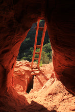 Load image into Gallery viewer, Sedona Cliff Dwellings - Hiking Trails &amp; GPS Coordinates (Over 235 Sites Included)
